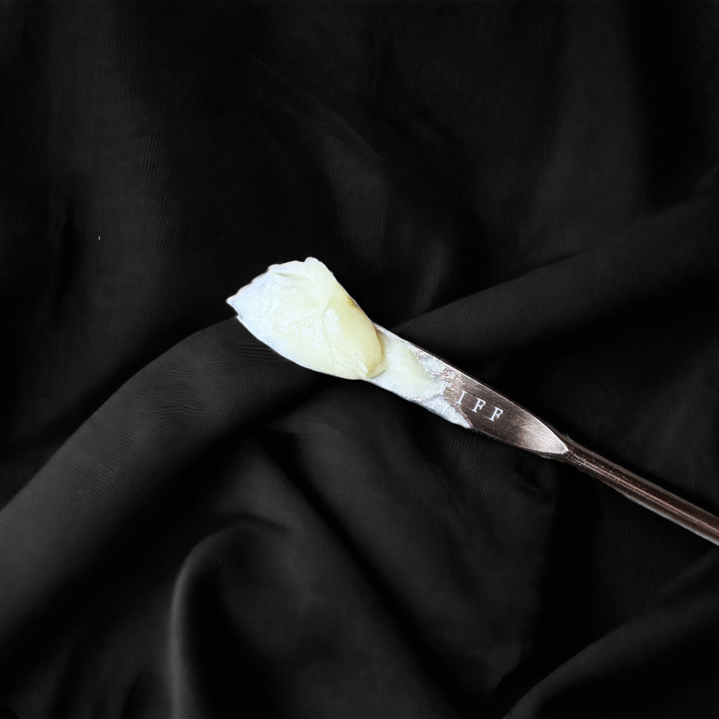 CREAM TINT REMOVER